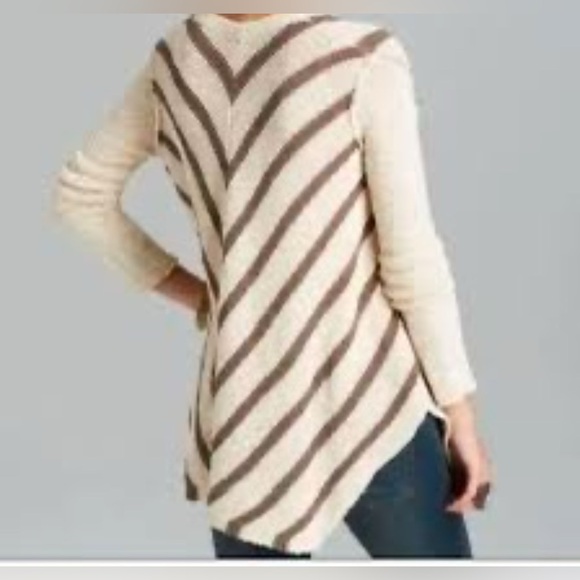 FREE PEOPLE Circle Back High Low Hem Chevron Striped Cardigan Pockets LARGE - Picture 2 of 8